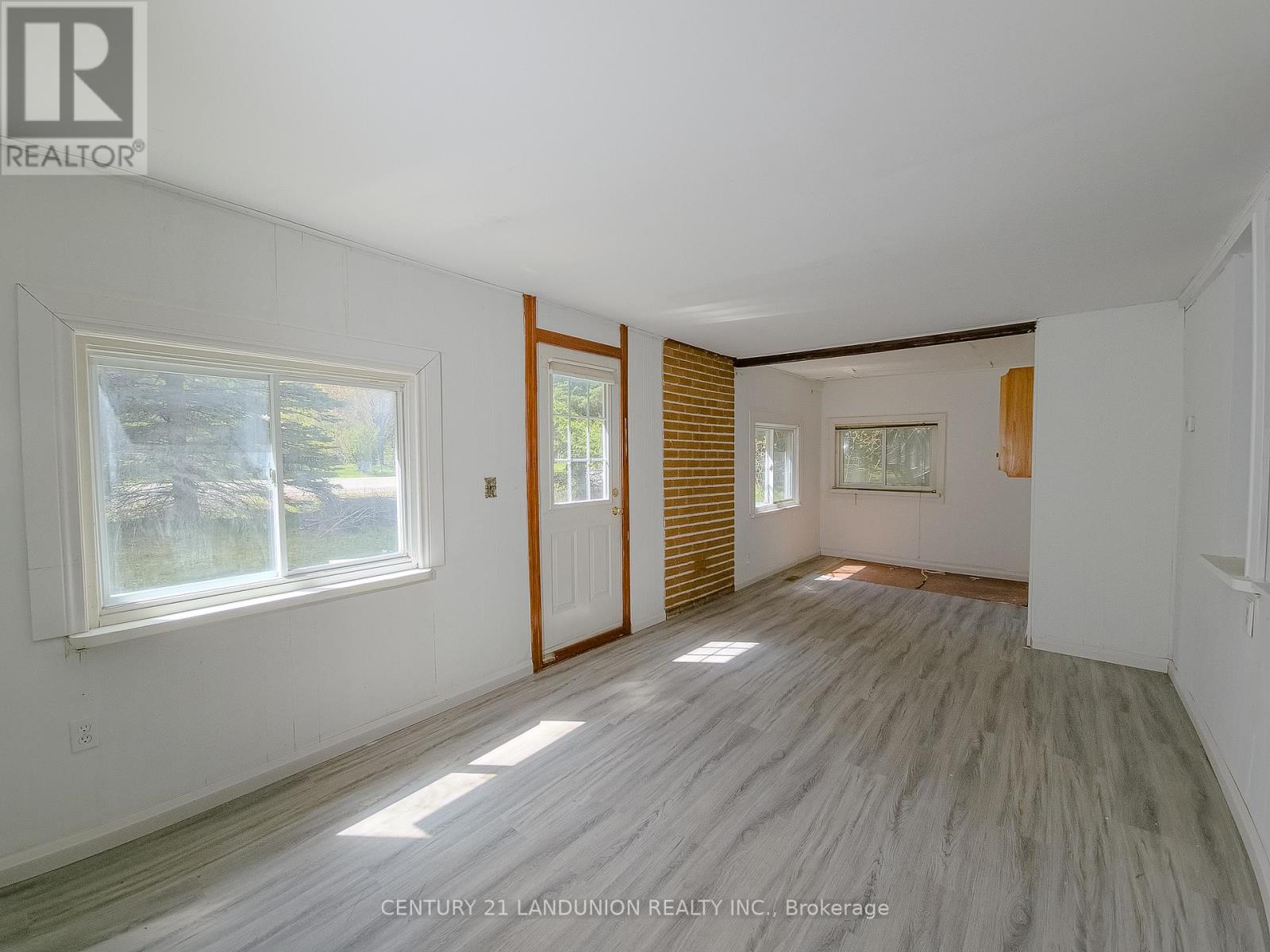 4192 Vivian Road, Whitchurch-Stouffville, Ontario  L0G 1E0 - Photo 9 - N13636848