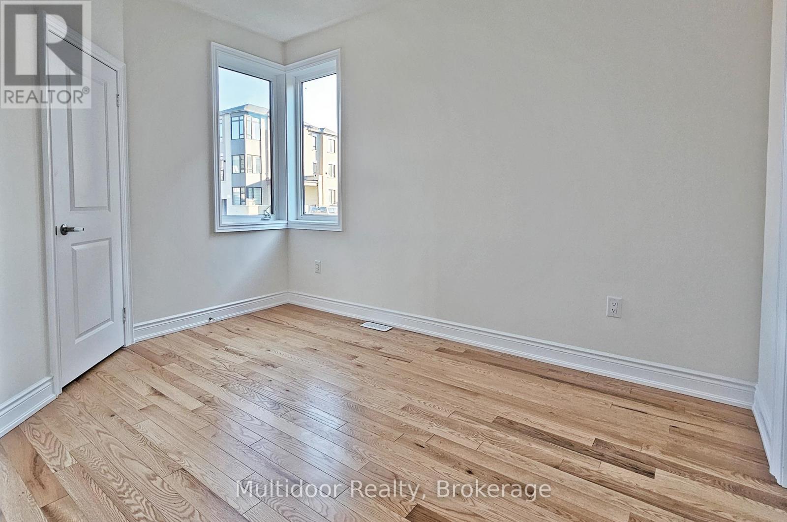 159 Tennant Circle, Vaughan, Ontario  L4H 5L4 - Photo 15 - N13636882