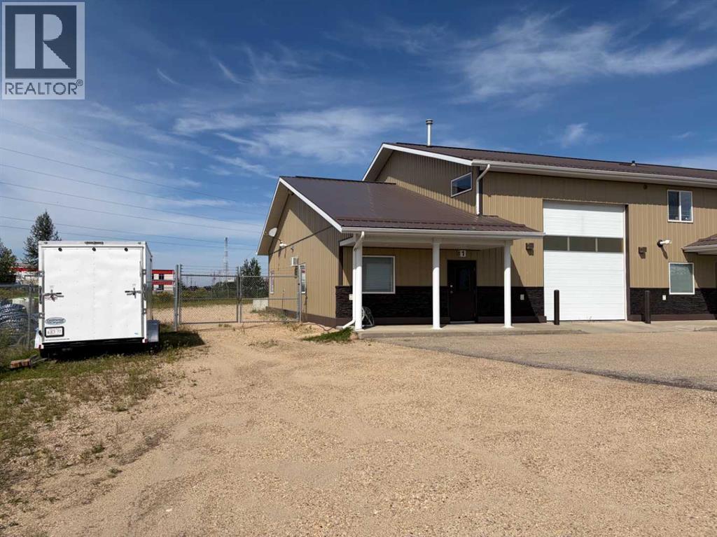 3307 41 Avenue, Whitecourt, Alberta T7S 0C9 - Photo 1 - A2334655