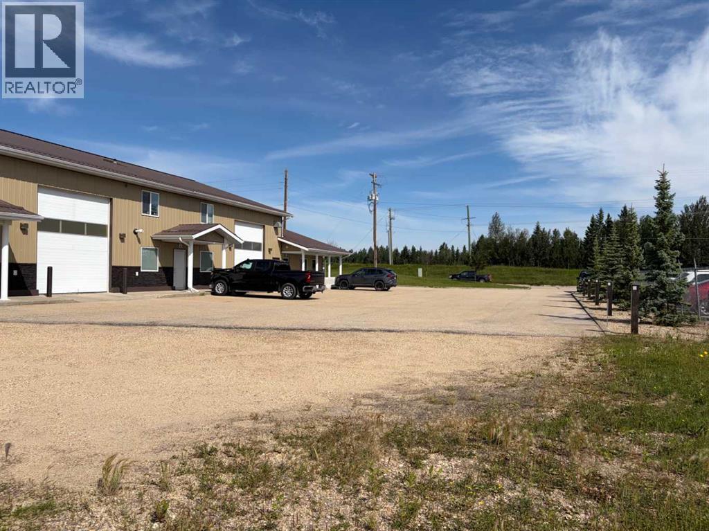 3307 41 Avenue, Whitecourt, Alberta T7S 0C9 - Photo 2 - A2334655