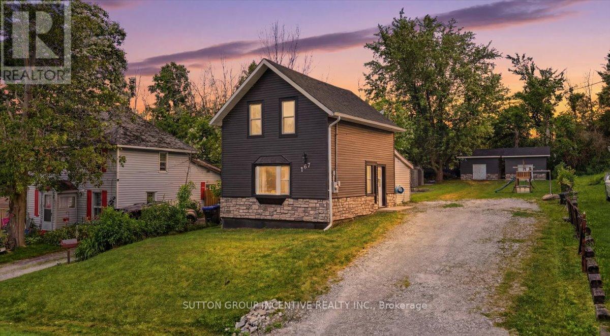107 PARK STREET, Tay, Ontario