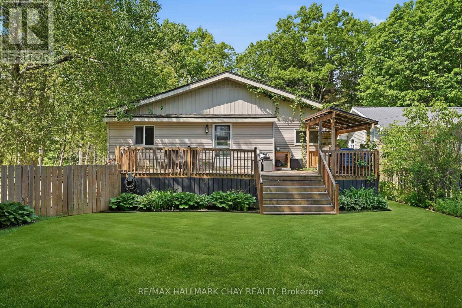 43 Fourth Street, Tiny, Ontario L0L 2J0 - Photo 24 - S13636862