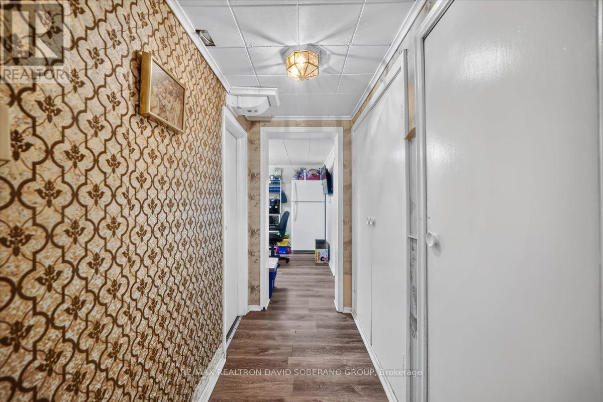 19 Wigan Crescent, Toronto, Ontario M3H 3A3 - Photo 17 - C13636702