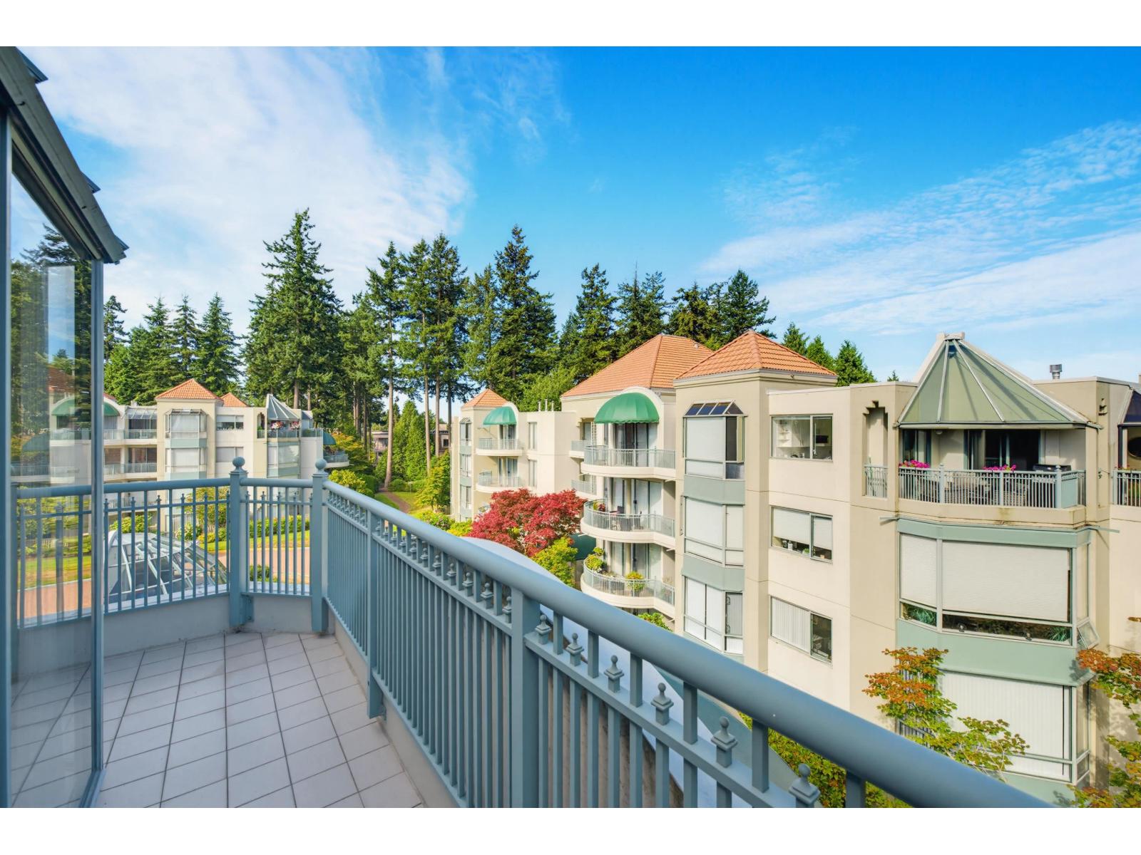 402 1765 Martin Drive, Surrey, British Columbia  V4A 9T6 - Photo 24 - R3149896