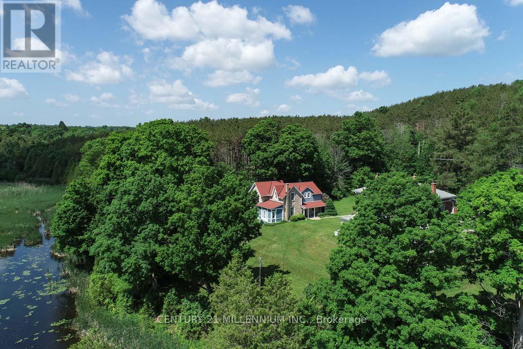 1380 Queen Street W, Caledon, Ontario  L7K 0C3 - Photo 2 - W12948806