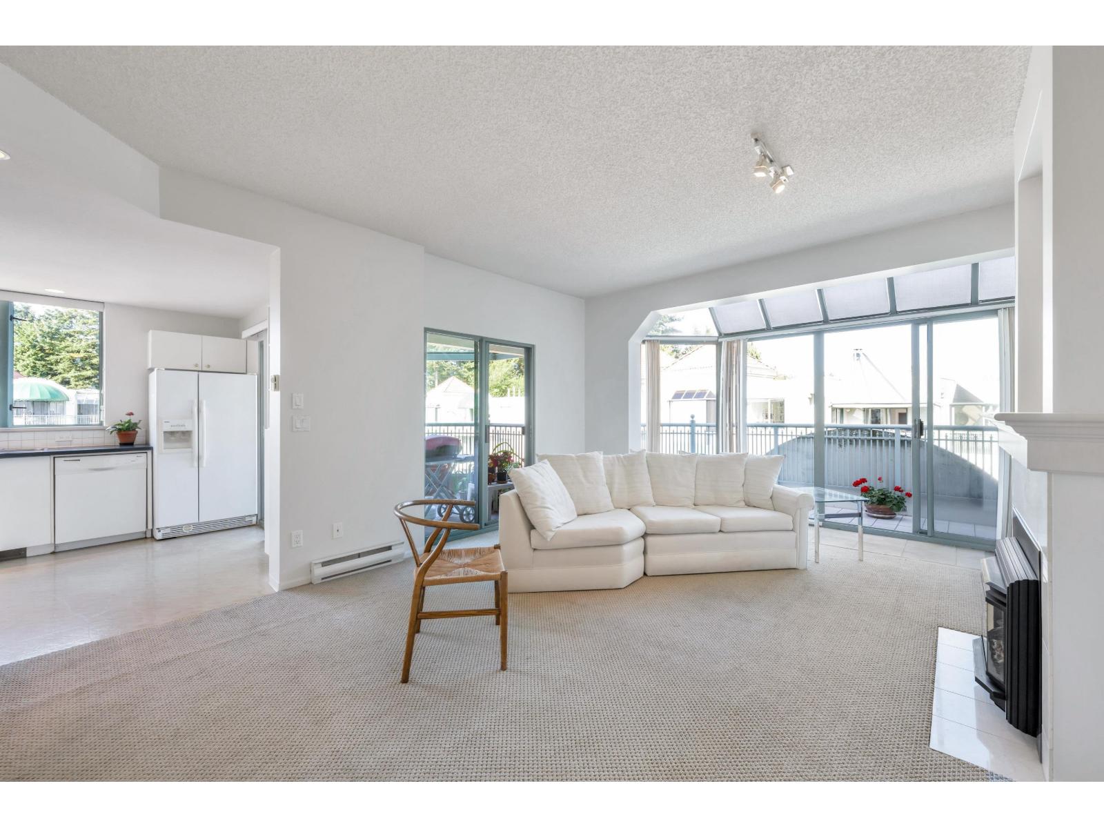 402 1765 Martin Drive, Surrey, British Columbia  V4A 9T6 - Photo 13 - R3149896