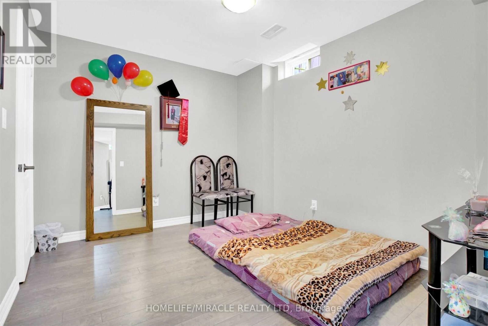 Bsmt - 51 Connolly Crescent, Brampton, Ontario L6R 0G9 - Photo 3 - W13159584