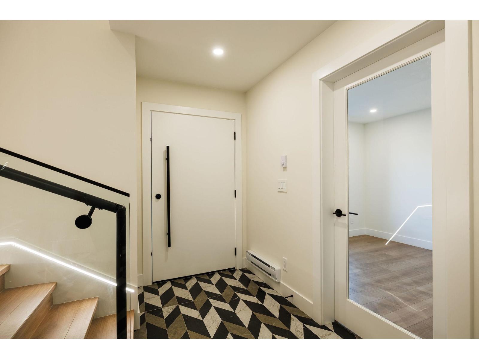 101 13313 137 Street, Surrey, British Columbia  V3R 2J2 - Photo 25 - R3151614