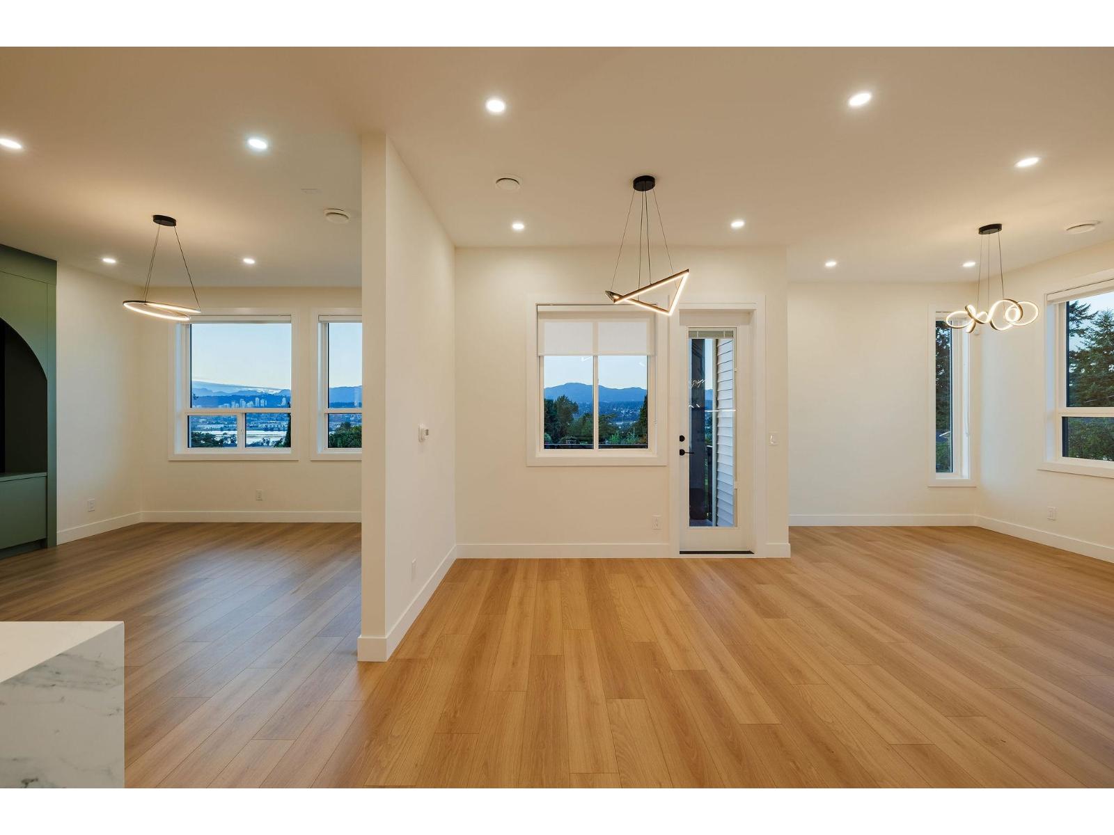 102 13313 137 Street, Surrey, British Columbia  V3R 2J2 - Photo 21 - R3151611