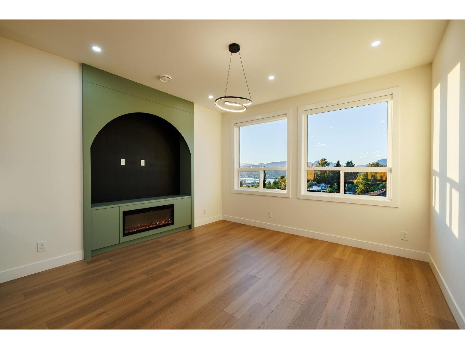 102 13313 137 Street, Surrey, British Columbia  V3R 2J2 - Photo 6 - R3151611