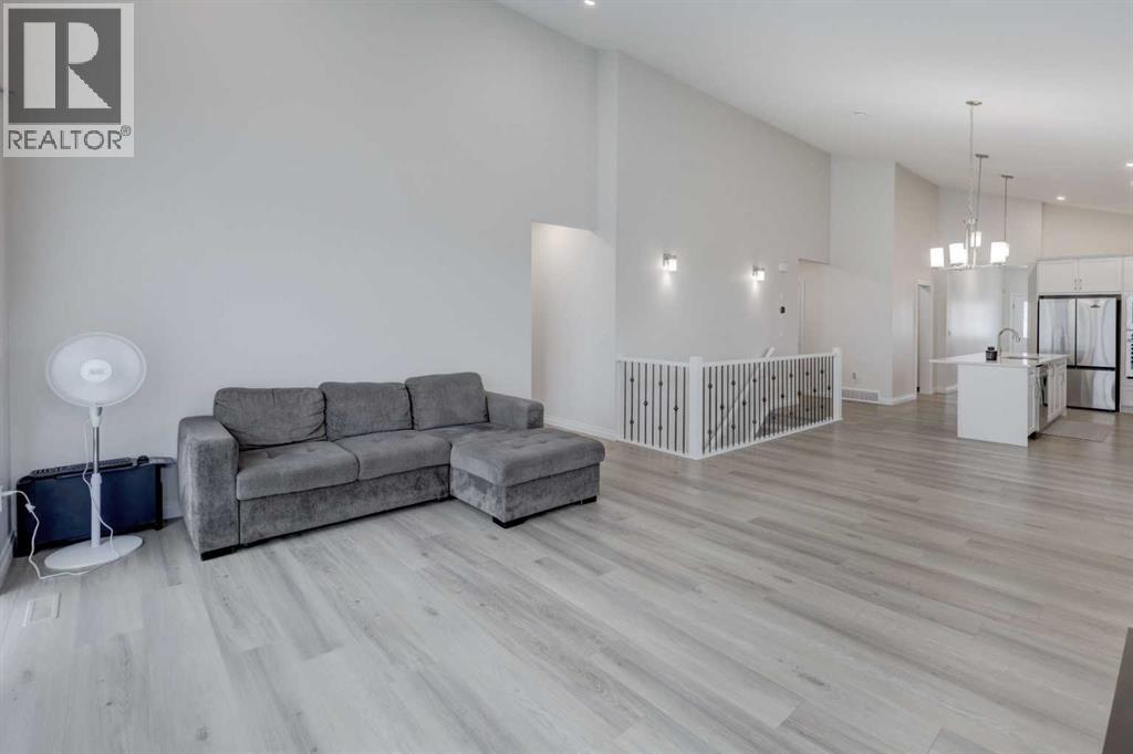 351 Baywater Common SW, Airdrie, Alberta  T4B 0A7 - Photo 10 - A2326133