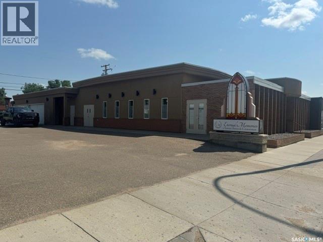 1332-1342 100th STREET, North Battleford, Saskatchewan