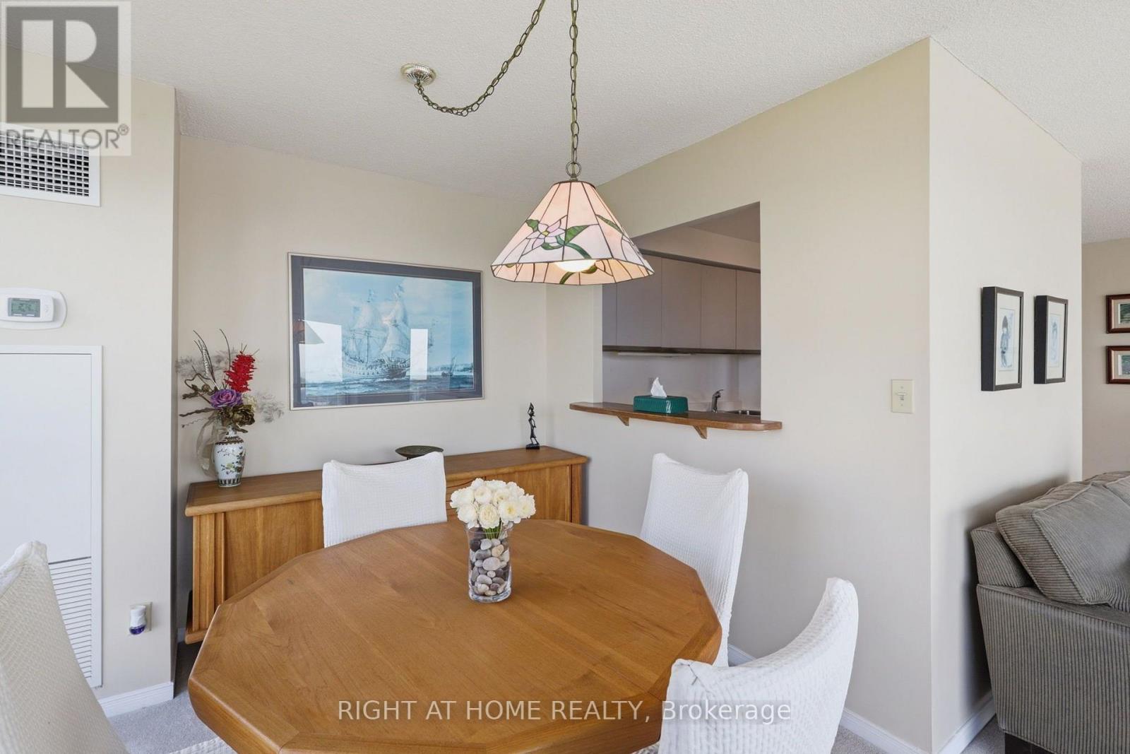 806 - 2267 Lake Shore Boulevard W, Toronto, Ontario  M8V 3X2 - Photo 10 - W13636692