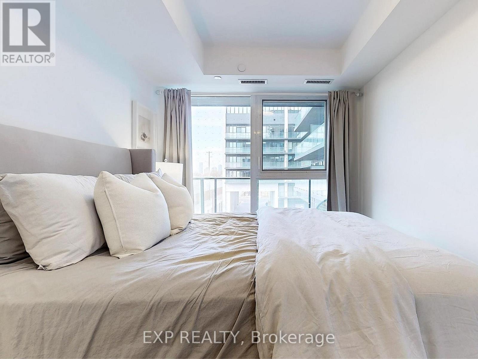 330 - 36 Zorra Street, Toronto (Islington-City Centre West), Ontario  M8Z 0G5 - Photo 12 - W13636718