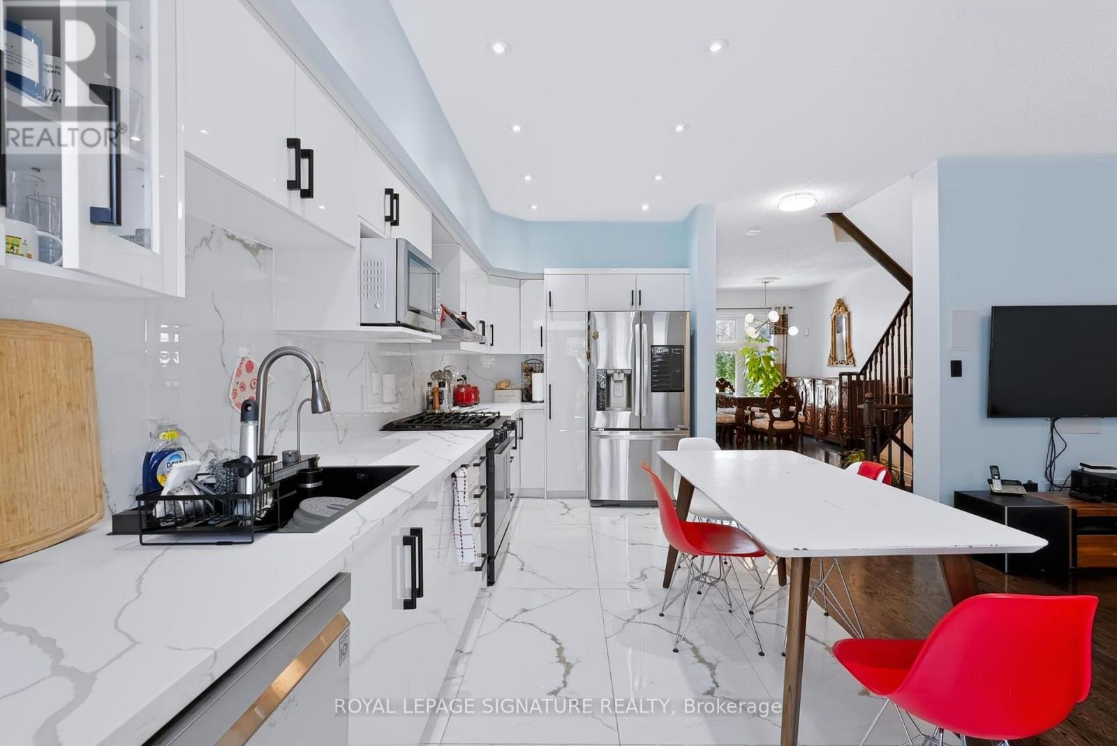 10 Clockwork Lane, Toronto, Ontario  M8Y 4H5 - Photo 14 - W13636742