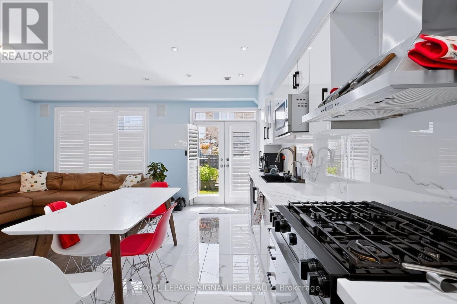 10 Clockwork Lane, Toronto, Ontario  M8Y 4H5 - Photo 15 - W13636742