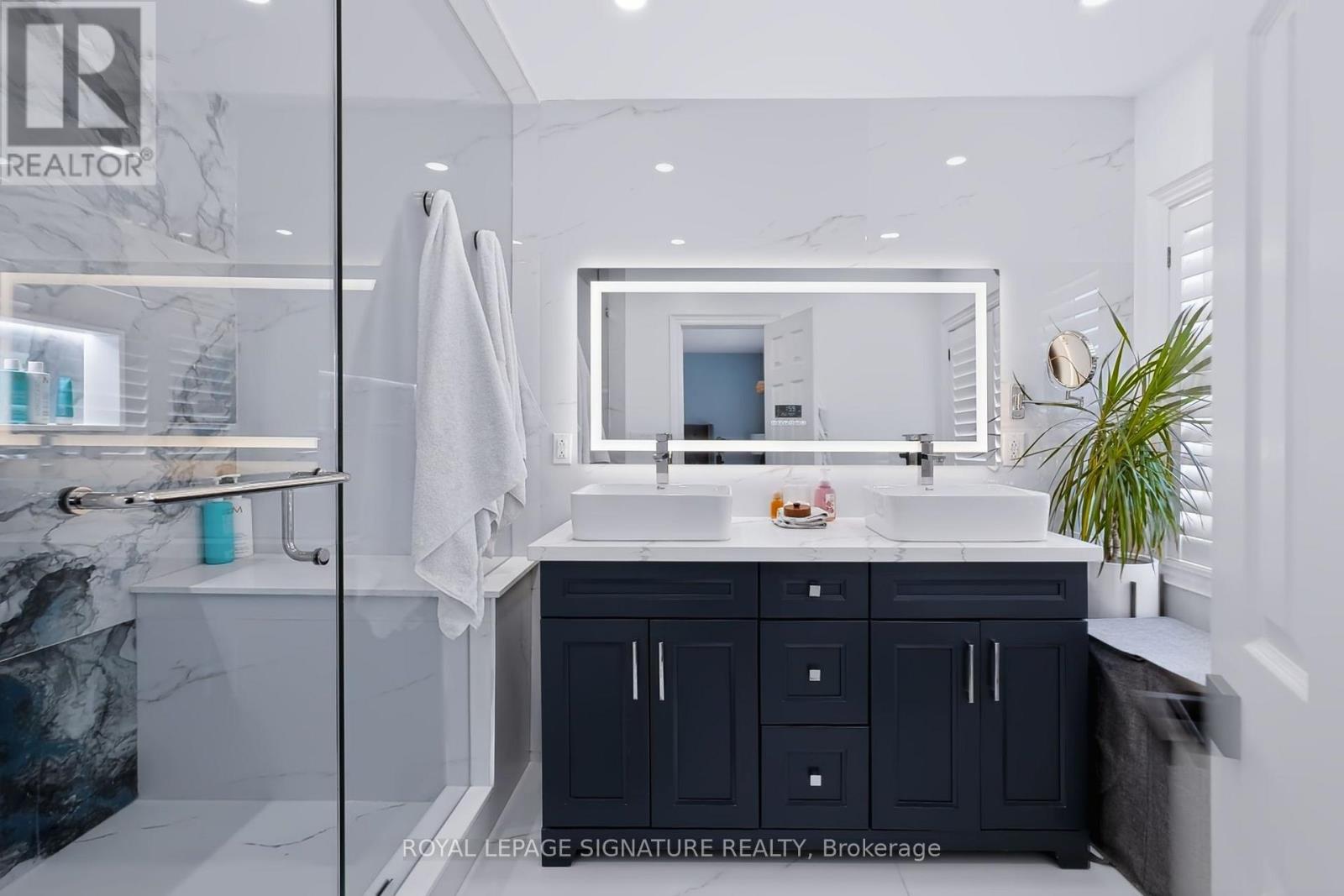 10 Clockwork Lane, Toronto, Ontario  M8Y 4H5 - Photo 24 - W13636742