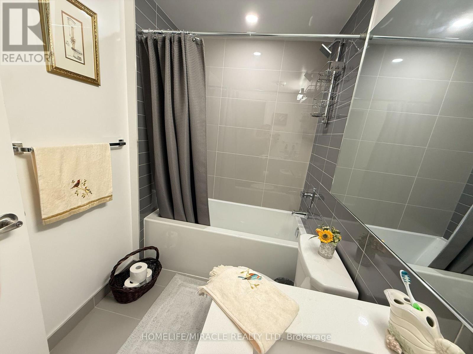 543 - 26 Gibbs Road, Toronto, Ontario  M9B 0E3 - Photo 17 - W13636768