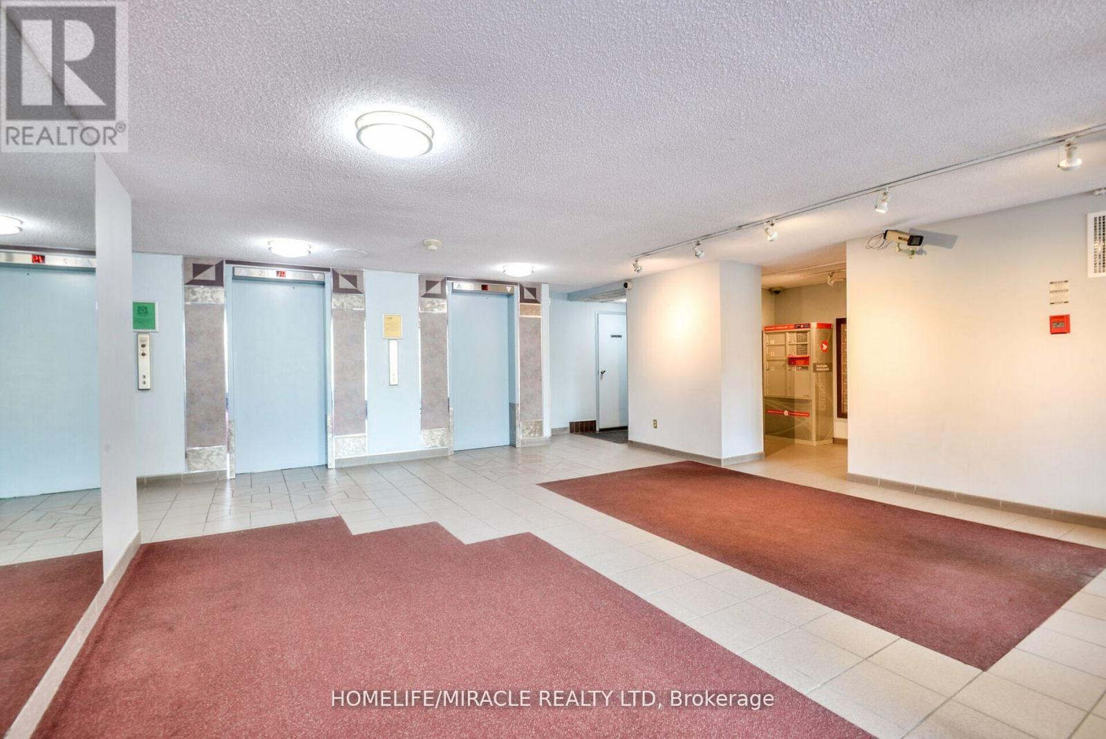 608 - 25 Kensington Road, Brampton, Ontario  L6T 3W8 - Photo 5 - W13636778