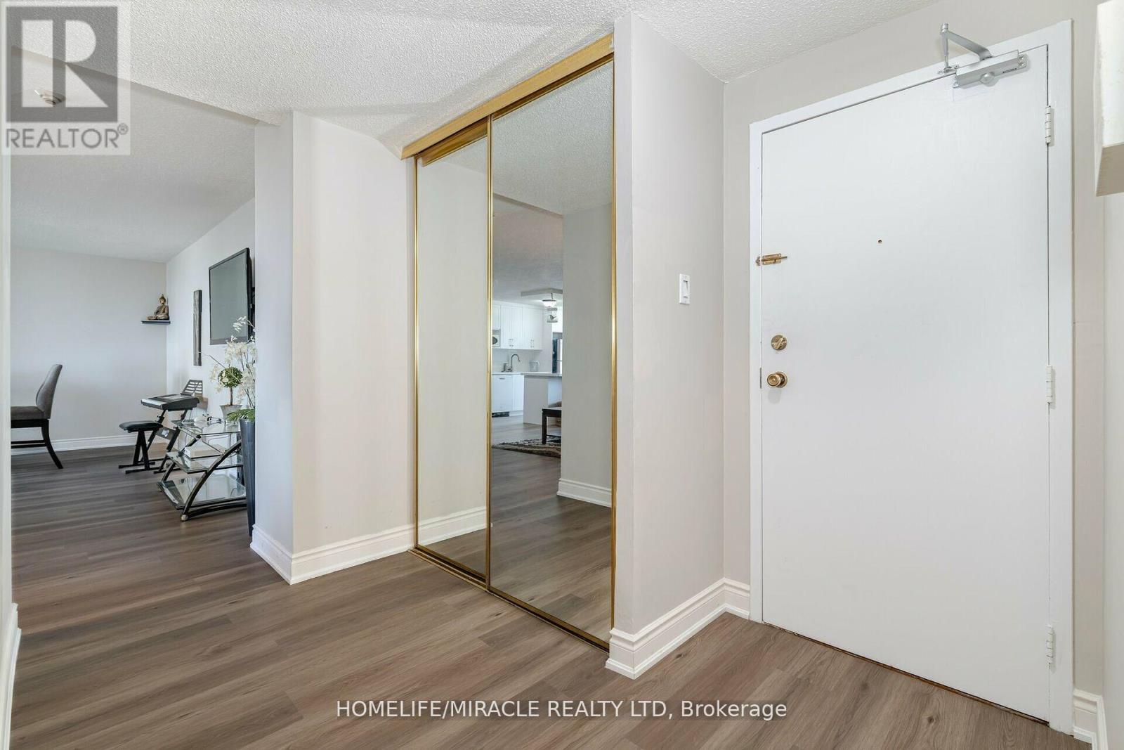 608 - 25 Kensington Road, Brampton, Ontario  L6T 3W8 - Photo 7 - W13636778