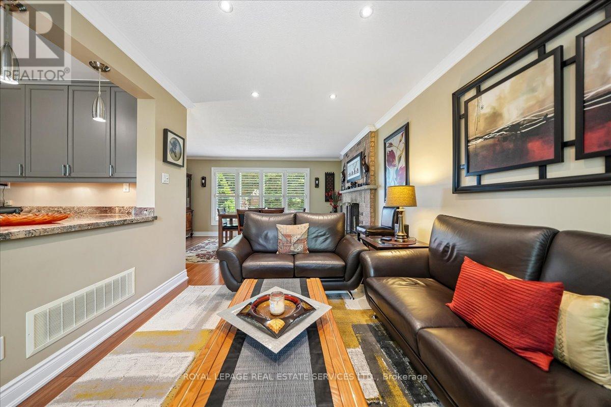 987 Sierra Boulevard, Mississauga, Ontario L4Y 2E3 - Photo 13 - W13636802