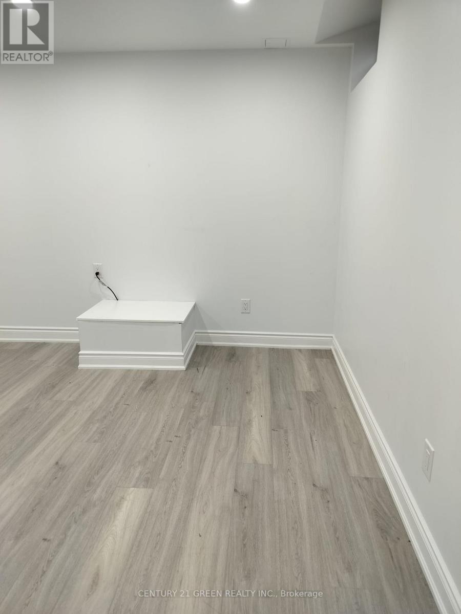 Lower - 852 Mcnair Circle, Milton, Ontario L9T 6Y6 - Photo 11 - W13636816