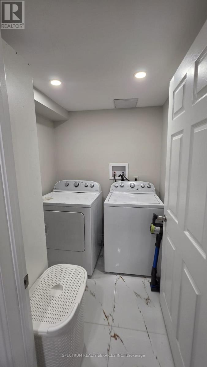 Lower - 1108 Savoline Boulevard, Milton, Ontario  L9T 8P5 - Photo 10 - W13636846