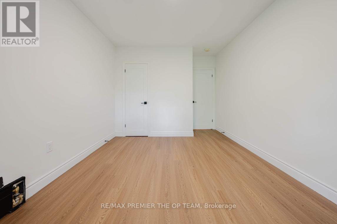 299 Quebec Avenue, Toronto, Ontario  M6P 2V2 - Photo 18 - W13636858