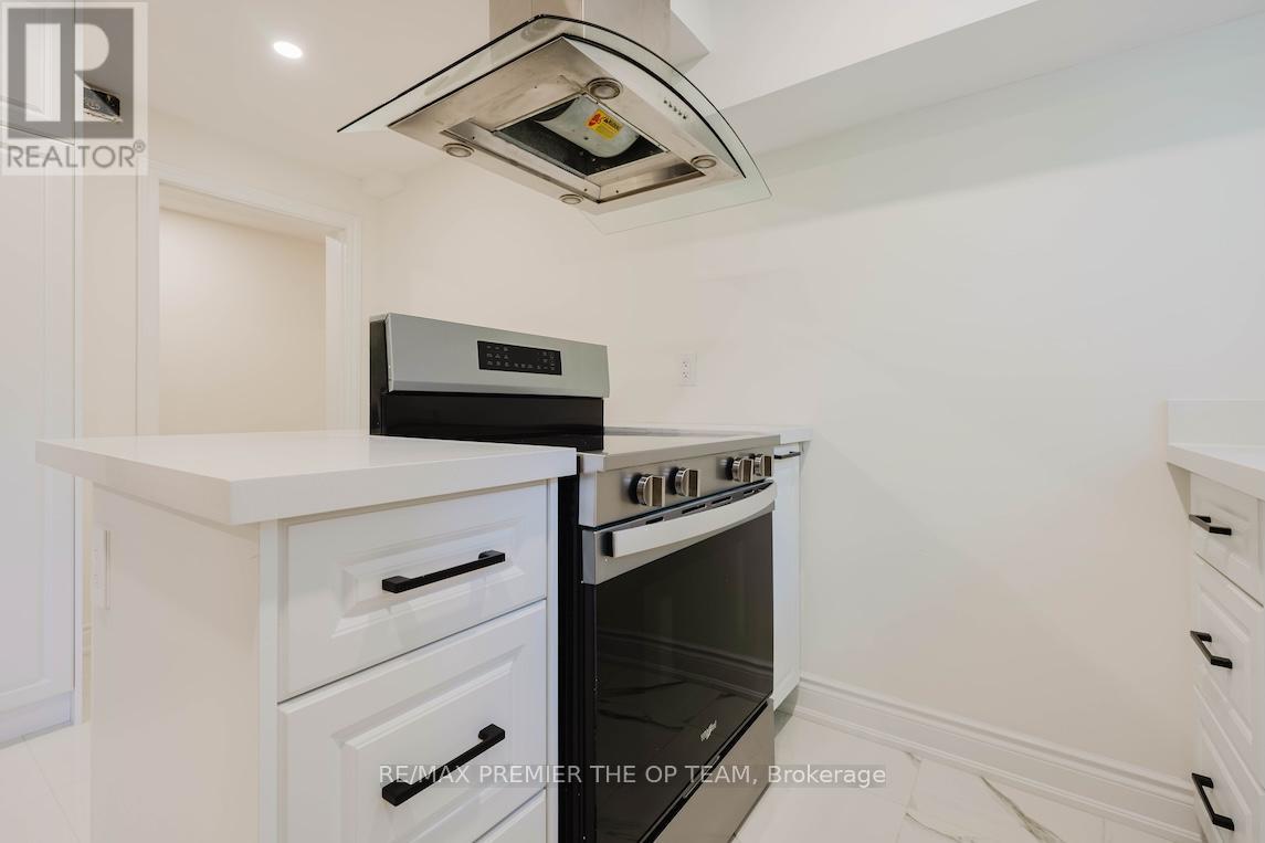 299 Quebec Avenue, Toronto, Ontario  M6P 2V2 - Photo 24 - W13636858