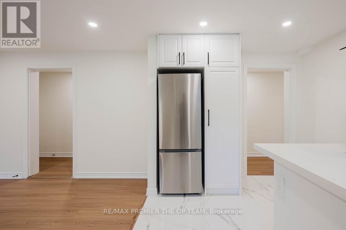299 Quebec Avenue, Toronto, Ontario  M6P 2V2 - Photo 25 - W13636858