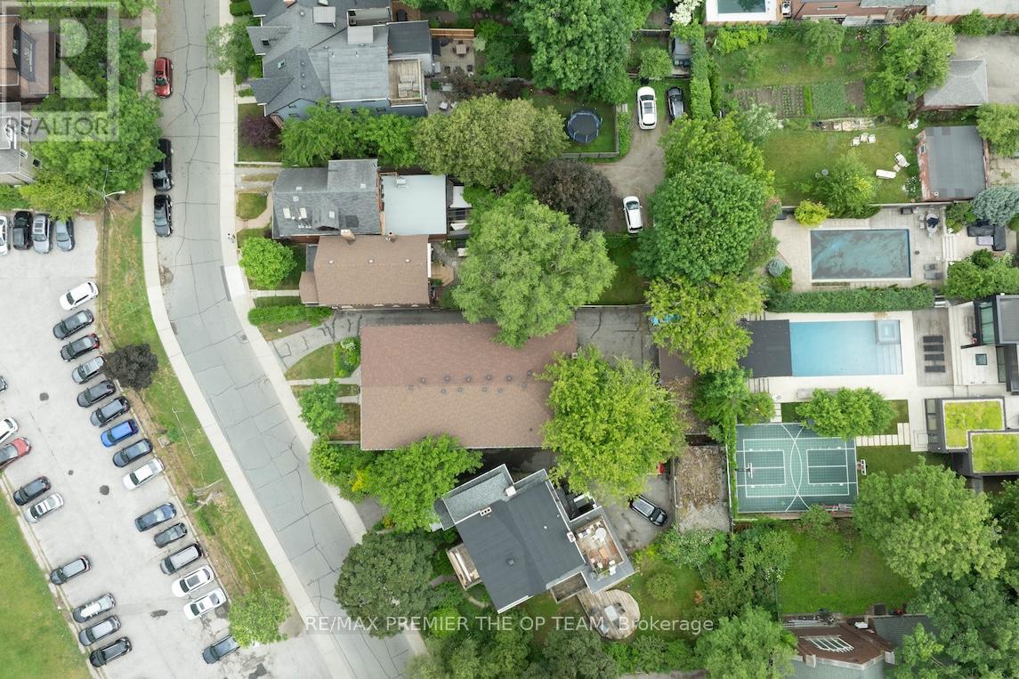 299 Quebec Avenue, Toronto, Ontario  M6P 2V2 - Photo 31 - W13636858