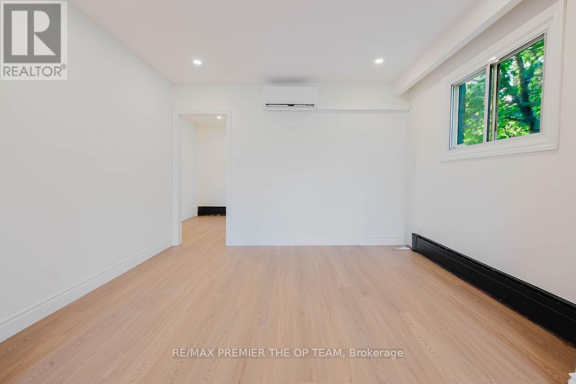 299 Quebec Avenue, Toronto, Ontario  M6P 2V2 - Photo 6 - W13636858
