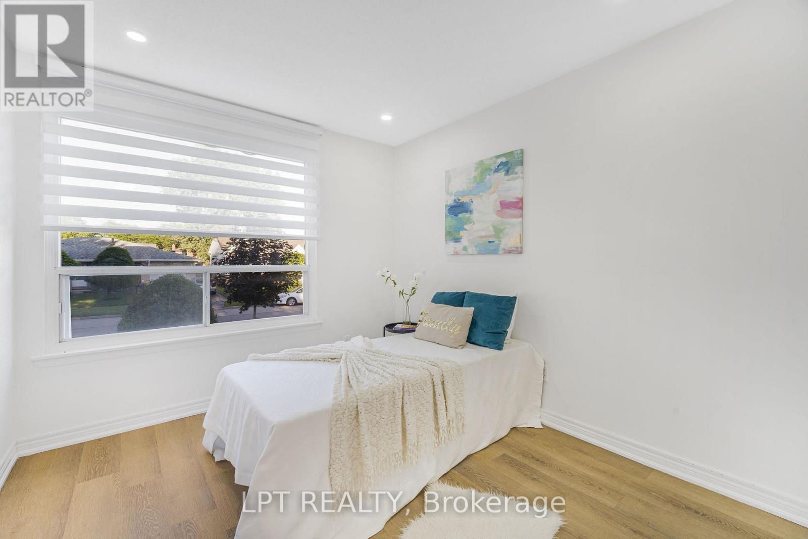 6025 Belaire Avenue, Niagara Falls, Ontario  L2H 1V1 - Photo 14 - X13636756
