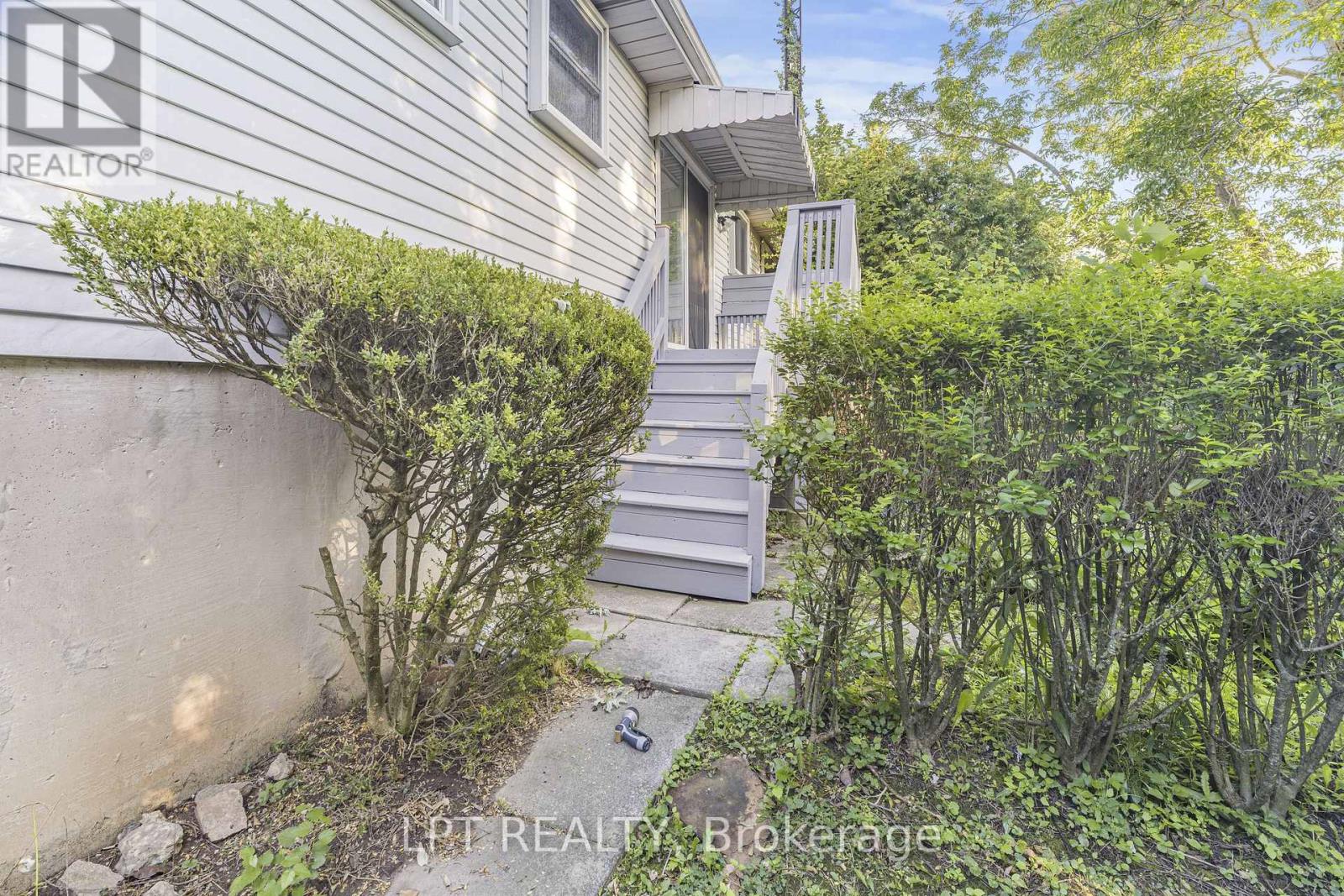 6025 Belaire Avenue, Niagara Falls, Ontario  L2H 1V1 - Photo 32 - X13636756