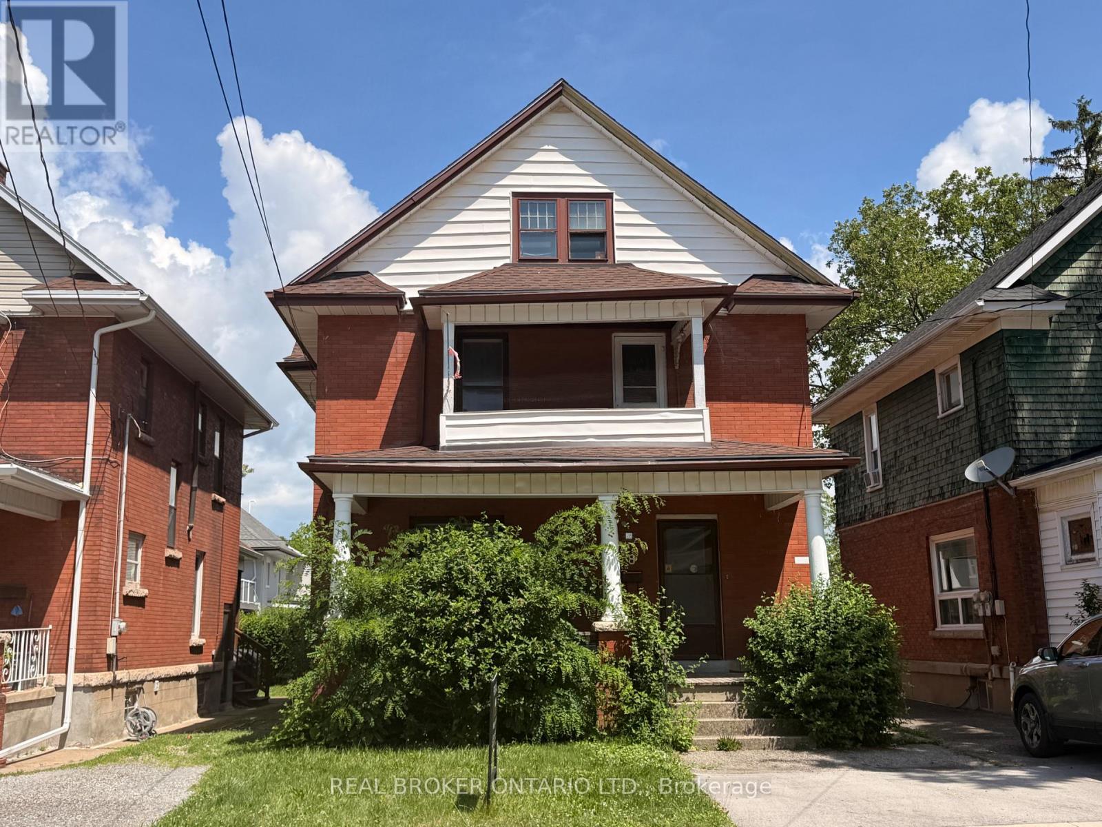 28 Grove Street, Welland, Ontario  L3B 4B4 - Photo 4 - X13541174