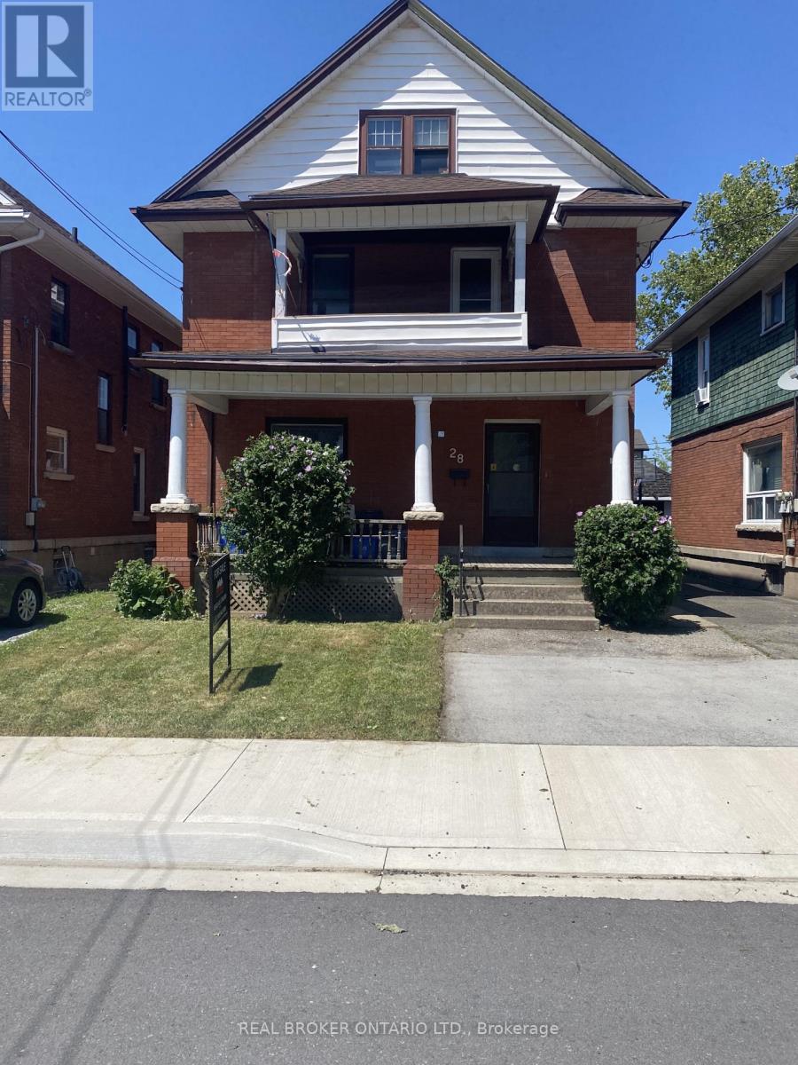 28 GROVE STREET, Welland, Ontario