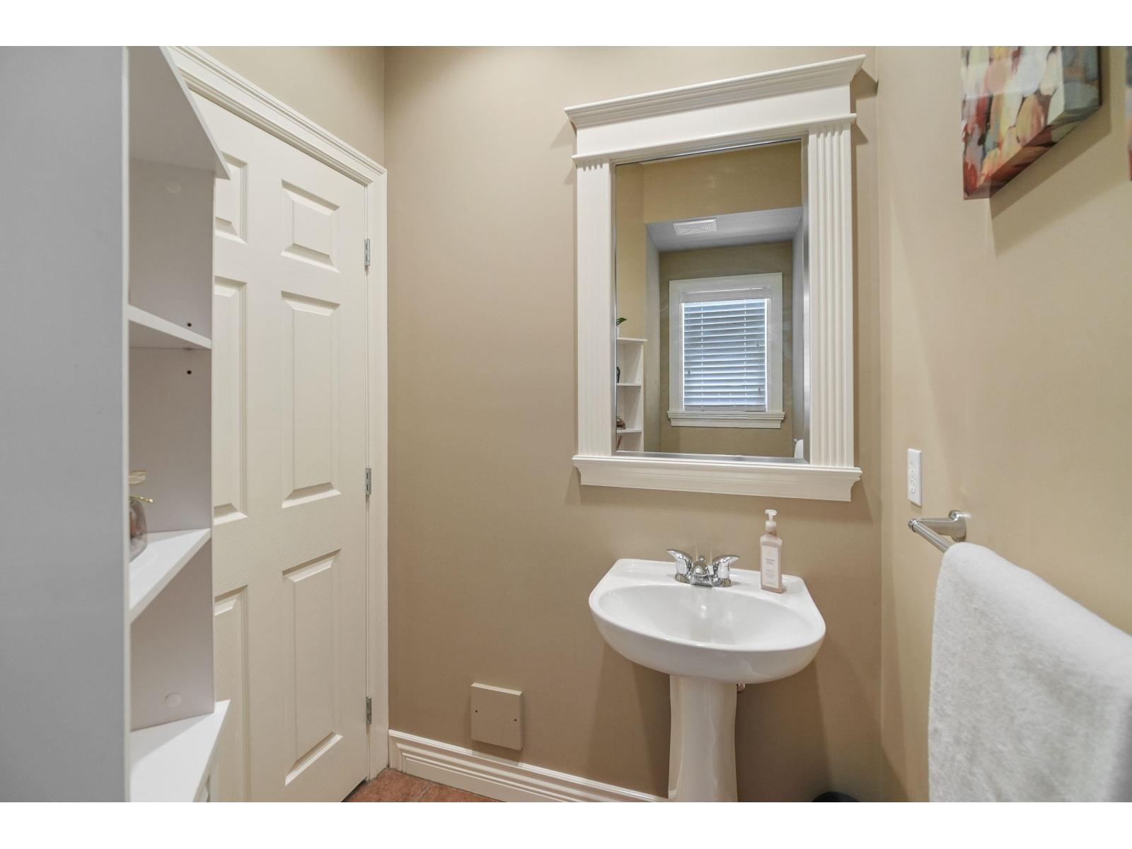 19455 66 Avenue, Surrey, British Columbia  V4N 0C3 - Photo 14 - R3152139