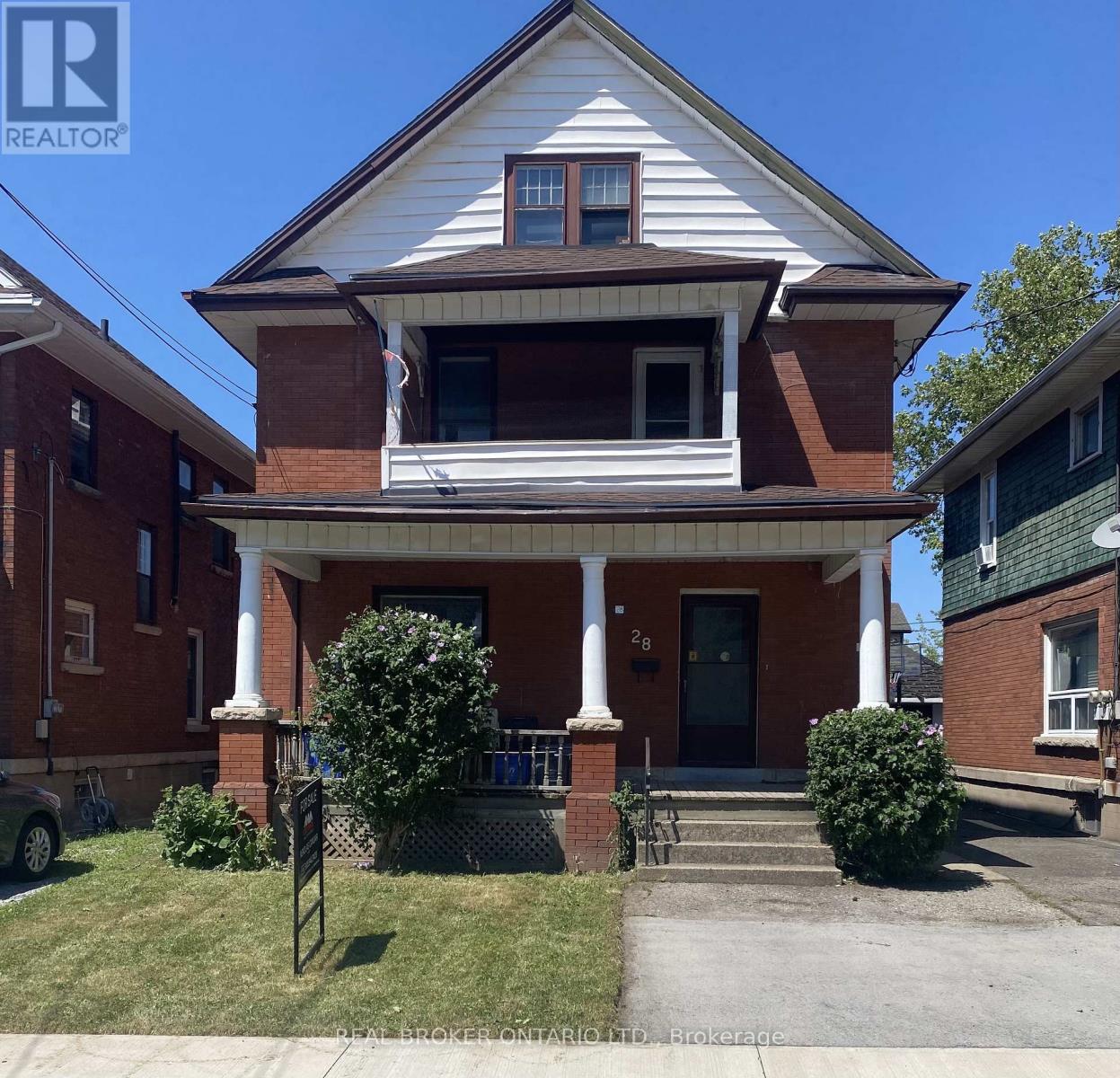 28 GROVE STREET, Welland, Ontario