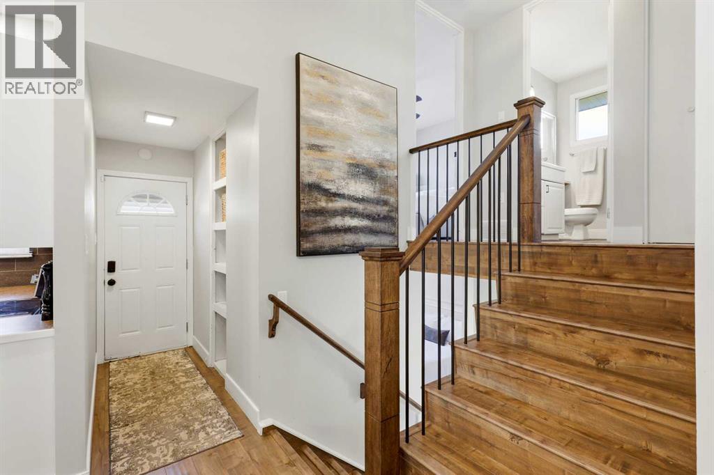 2516 63 Avenue SW, Calgary, Alberta  T3E 5J5 - Photo 14 - A2324720