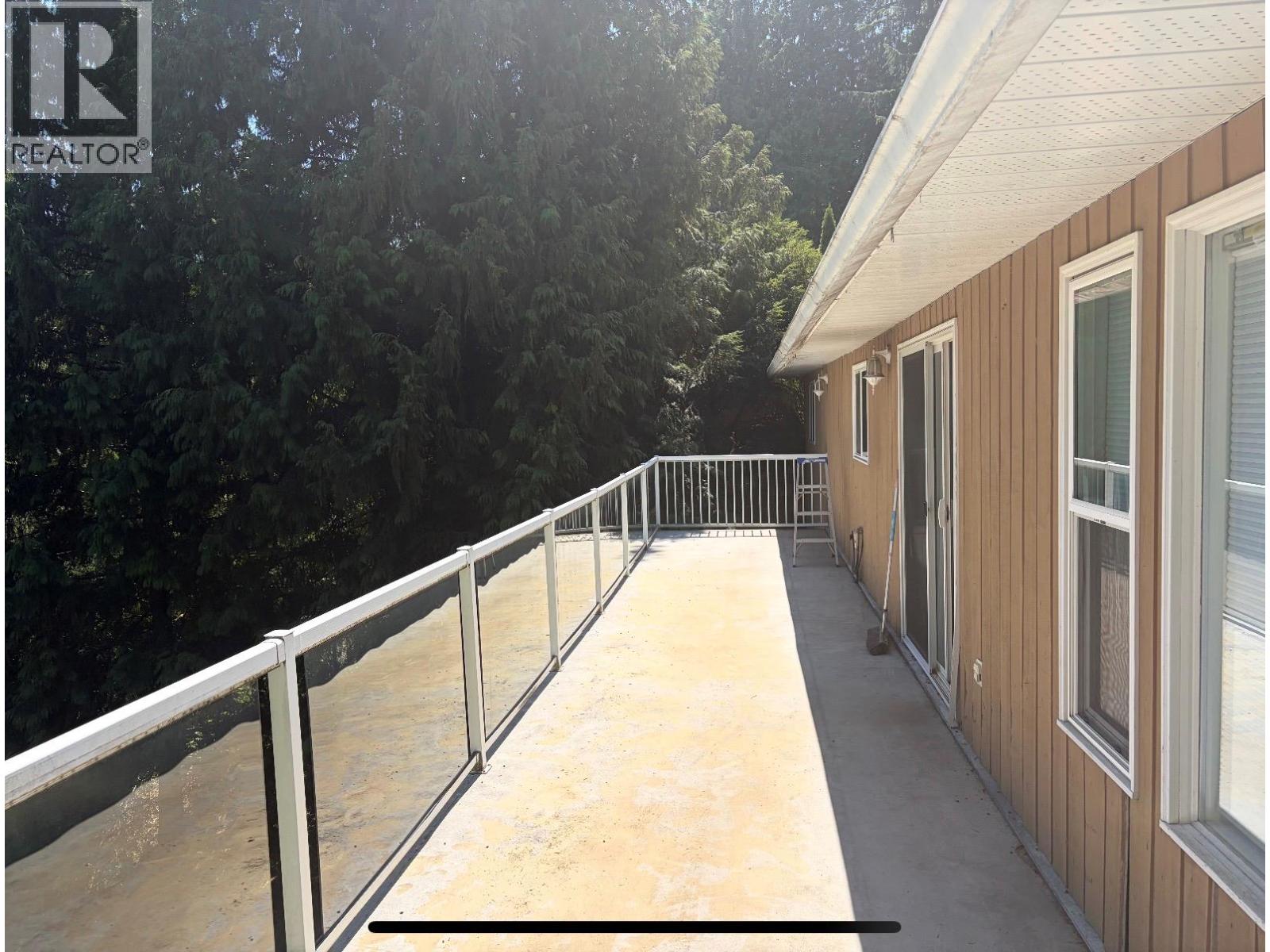 2421 12th Avenue, Castlegar, British Columbia  V1N 4A9 - Photo 42 - 10380279