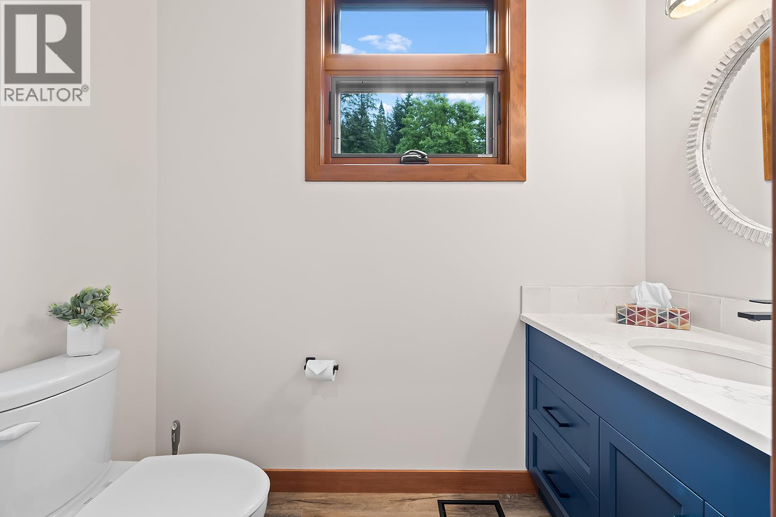 12035 3a Highway, Boswell, British Columbia  V0B 1A3 - Photo 32 - 10385987