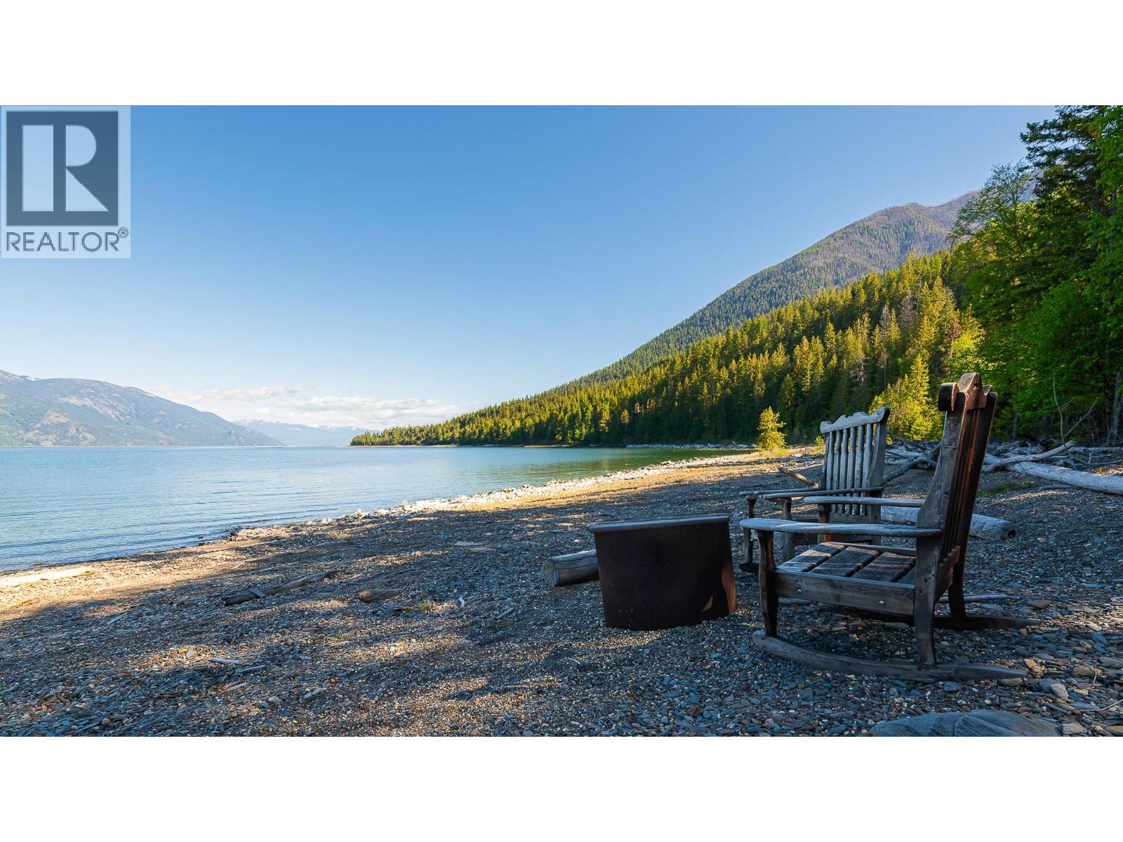 12035 3a Highway, Boswell, British Columbia  V0B 1A3 - Photo 4 - 10385987