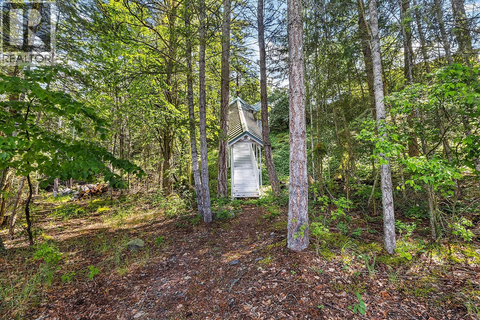 12035 3a Highway, Boswell, British Columbia  V0B 1A3 - Photo 20 - 10385987