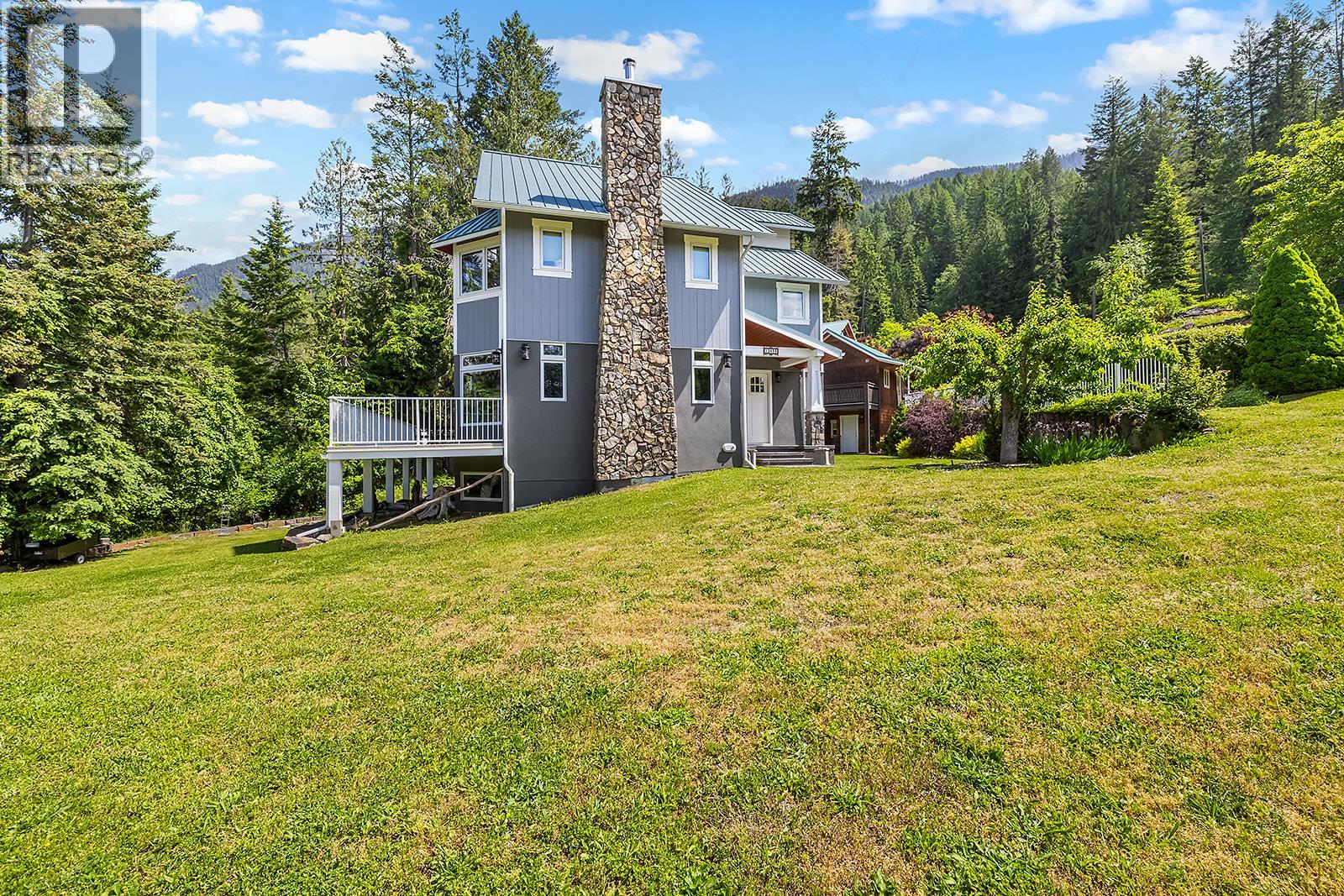 12035 3a Highway, Boswell, British Columbia  V0B 1A3 - Photo 10 - 10385987