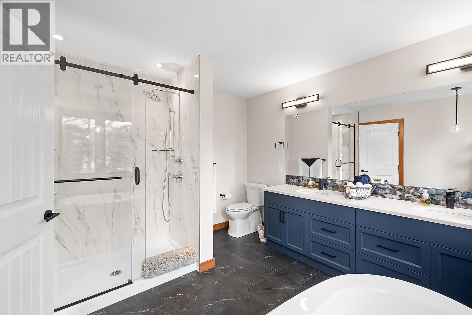 12035 3a Highway, Boswell, British Columbia  V0B 1A3 - Photo 62 - 10385987