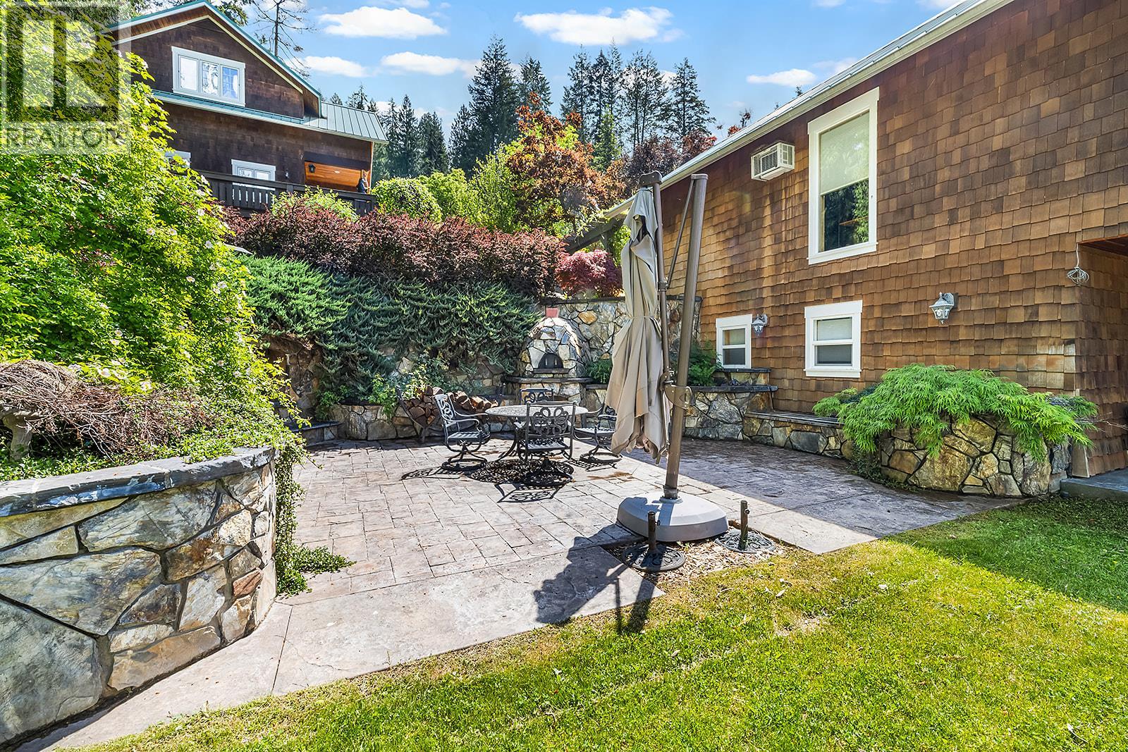 12035 3a Highway, Boswell, British Columbia  V0B 1A3 - Photo 12 - 10385987