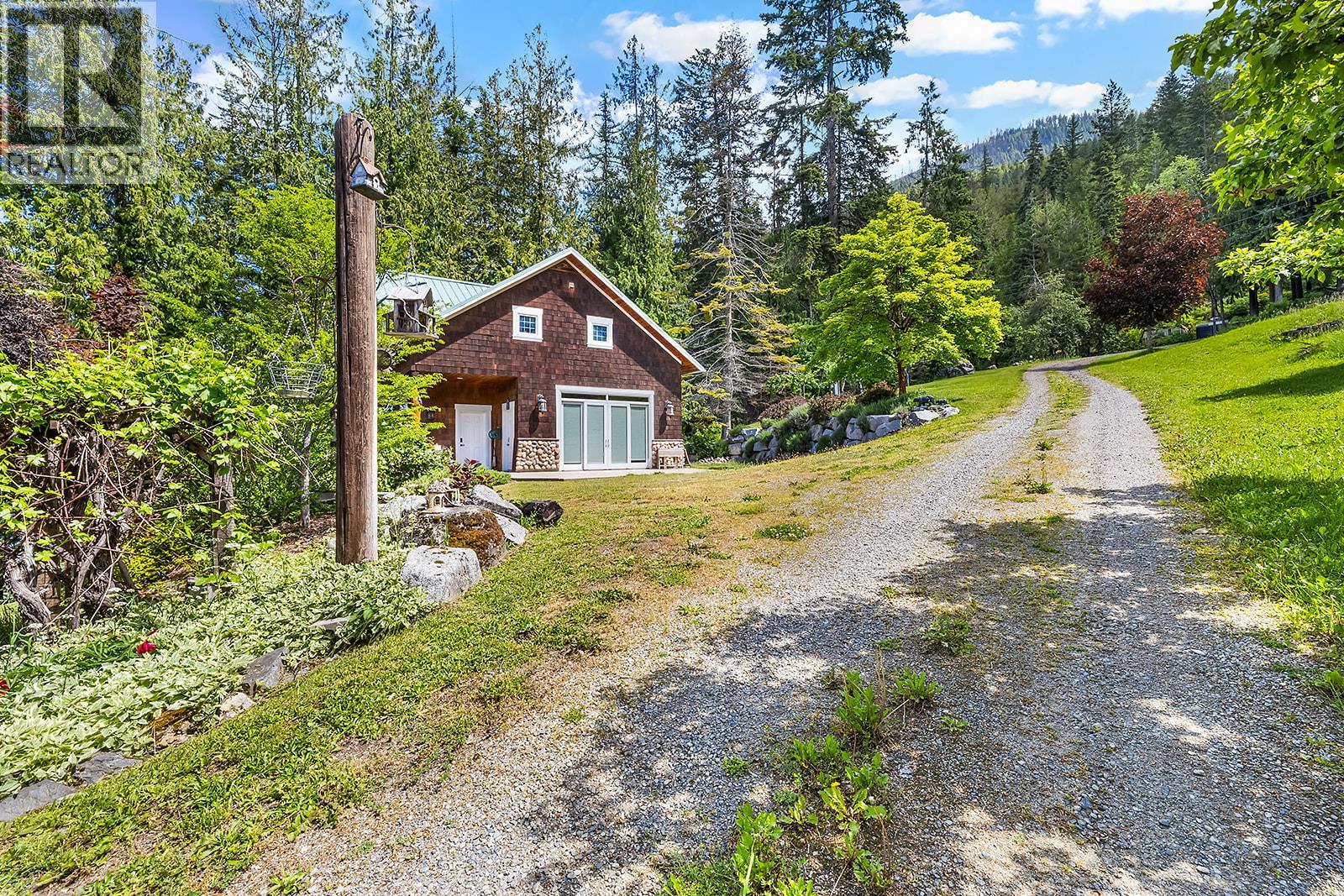12035 3a Highway, Boswell, British Columbia  V0B 1A3 - Photo 75 - 10385987