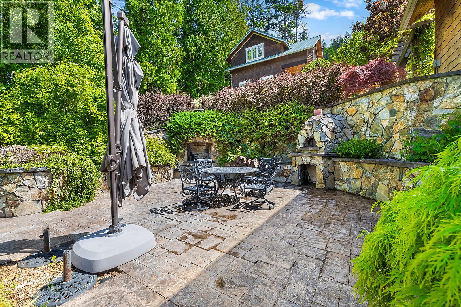 12035 3a Highway, Boswell, British Columbia  V0B 1A3 - Photo 13 - 10385987