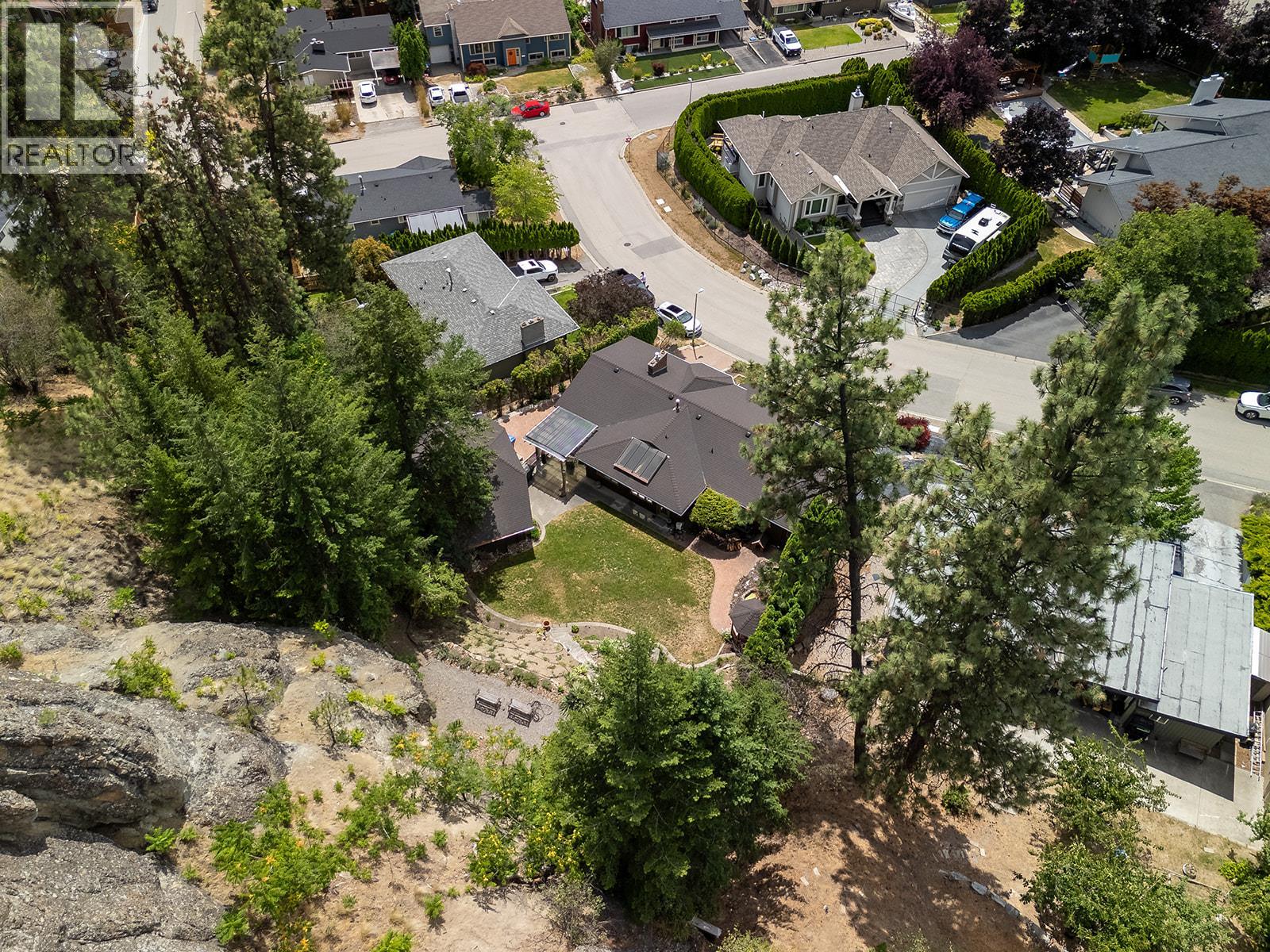 951 Montcalm Drive, Kelowna, British Columbia  V1Y 3M8 - Photo 54 - 10394576