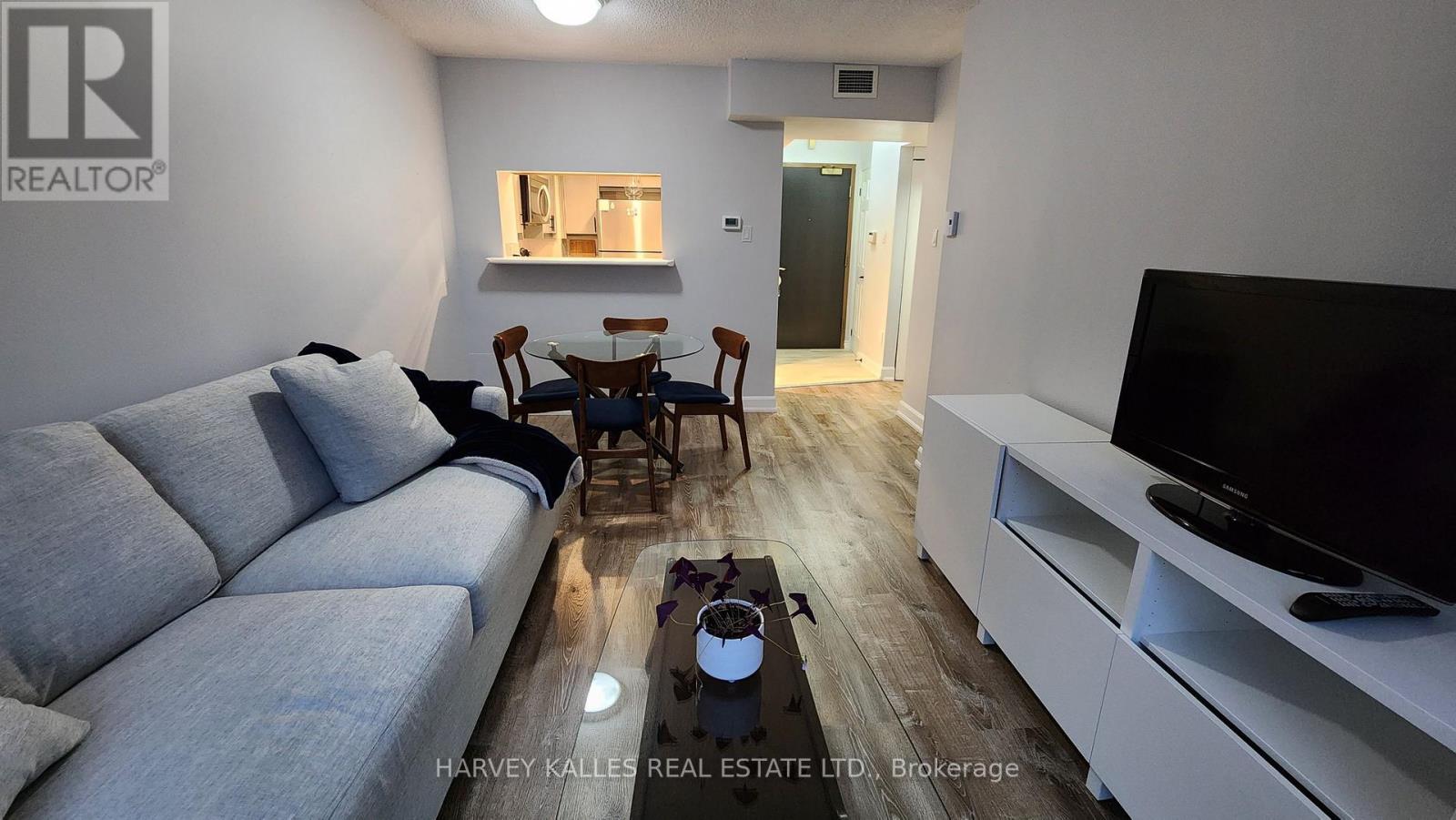 211 - 7 Broadway Avenue, Toronto, Ontario  M4P 3C5 - Photo 1 - C13636892